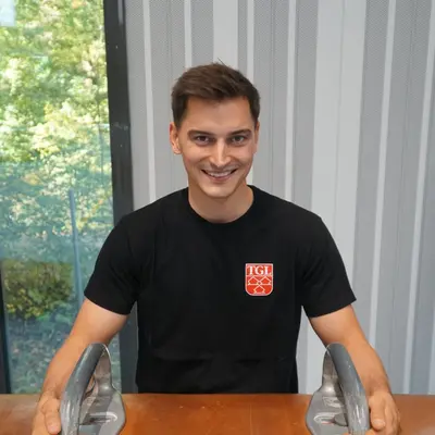 Eine Übungsleiterinnen für Leistung- Allgemeingruppe männlich